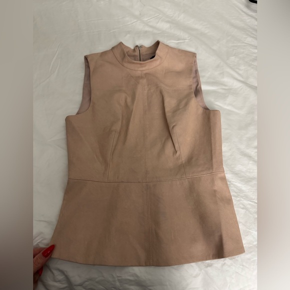 Leather top - Picture 1 of 1